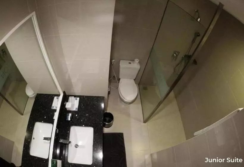 سوییت جونیور, Aston Jambi Hotel & Conference Center