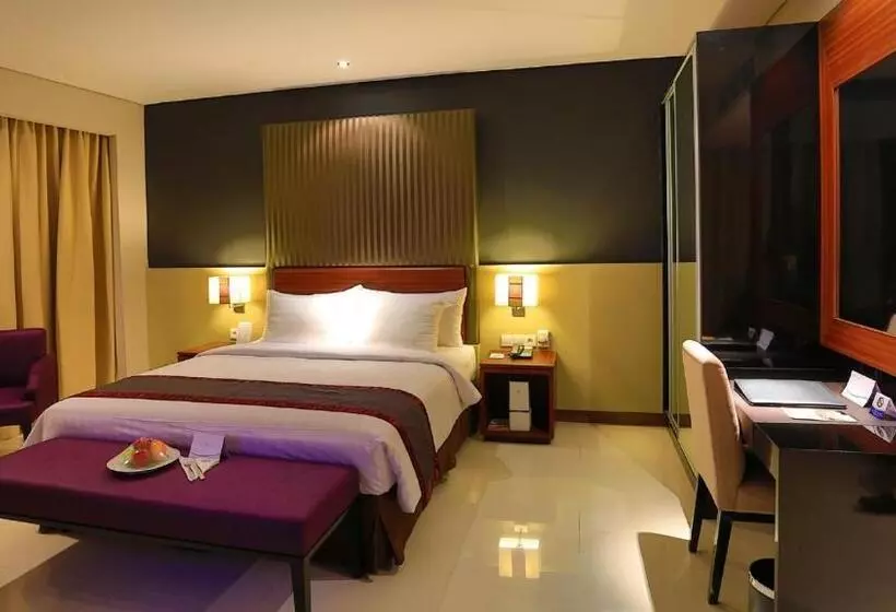 سوییت جونیور, Aston Jambi Hotel & Conference Center