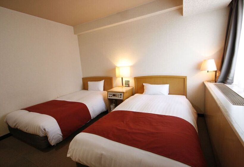 غرفة قياسية, Abest Meguro