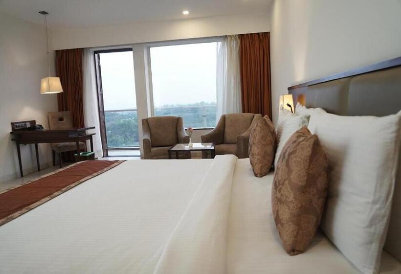 Номер Superior, The Alcor