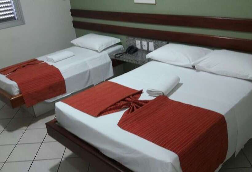 חדר סטנדרט לשלושה, Apollo