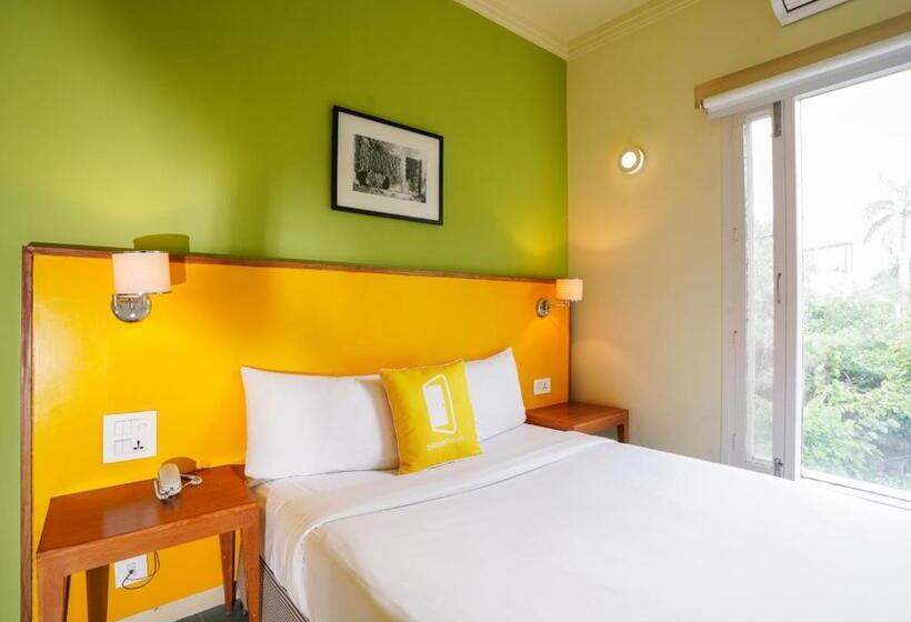 스탠다드 룸 킹사이즈 침대, Bloom Boutique L Signature Towers