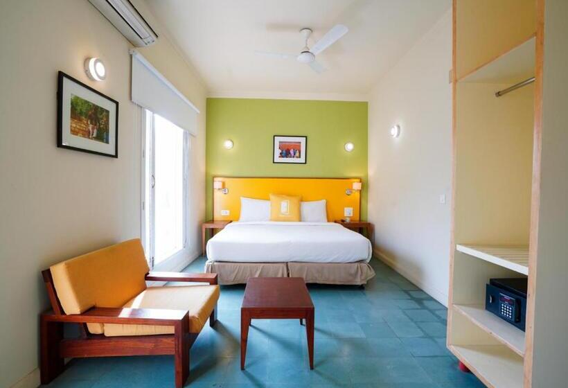 Quarto Superior, Bloom Boutique L Signature Towers