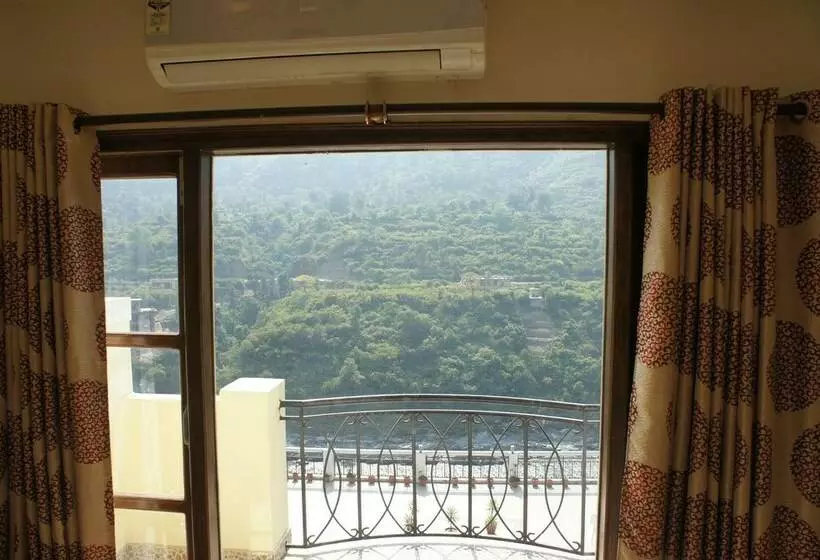 Standard-huone Parivuode, Riverside Resort