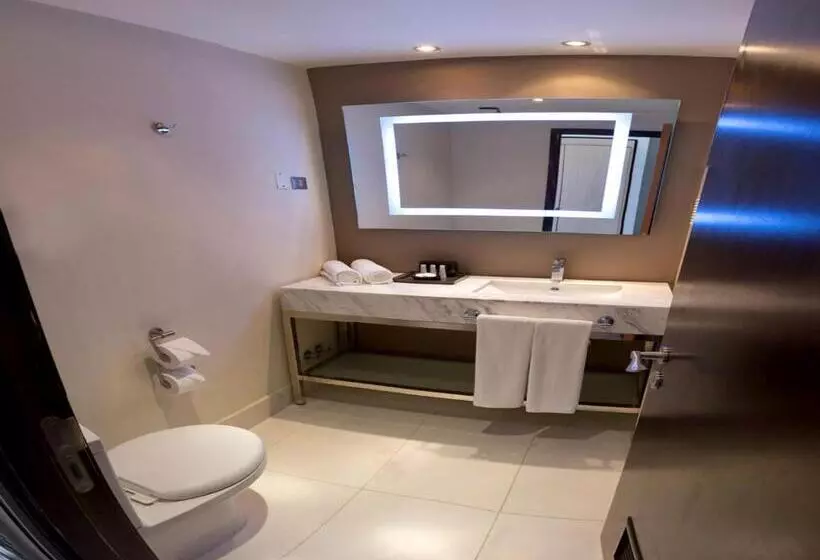 اتاق استاندارد یک نفره, Spark Hoteles