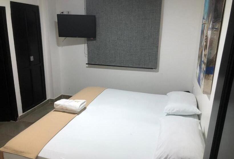 اتاق استاندارد, Tayromar