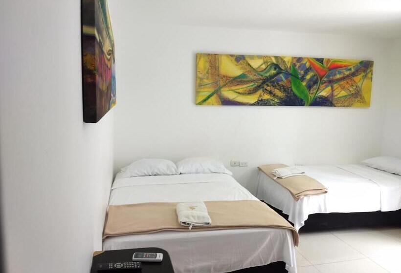 اتاق استاندارد سه نفره, Tayromar