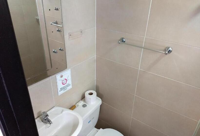 اتاق خانوادگی, Tayromar