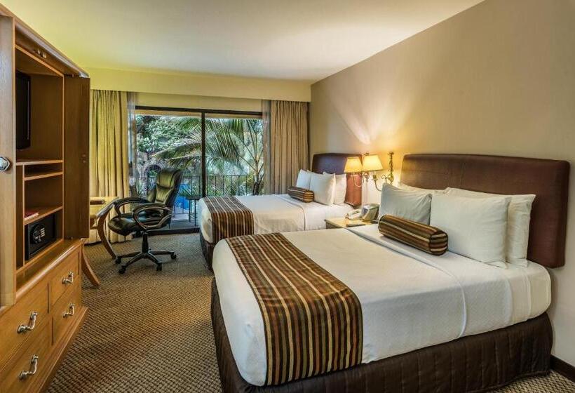 带2个双人床的标准工作室, Wyndham Garden Guadalajara Expo Plaza Del Sol