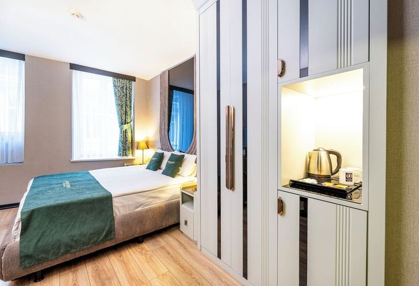 Superior Room, Karakoy Aparts
