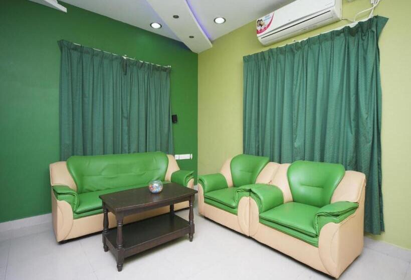 Suite, Max Classic Serviced Apartment