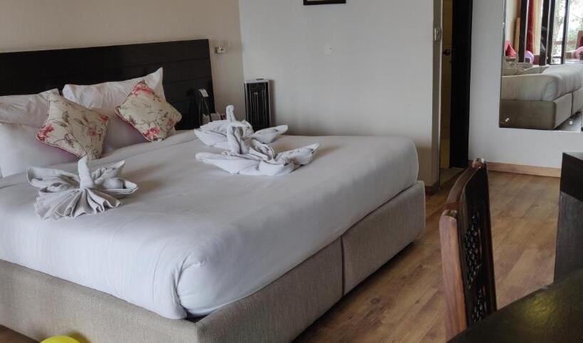 اتاق لوکس, Woodsmoke Retreat