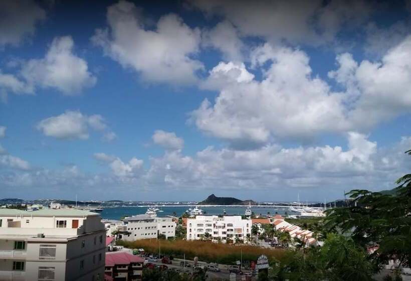 سوییت, Simpson Bay Suites