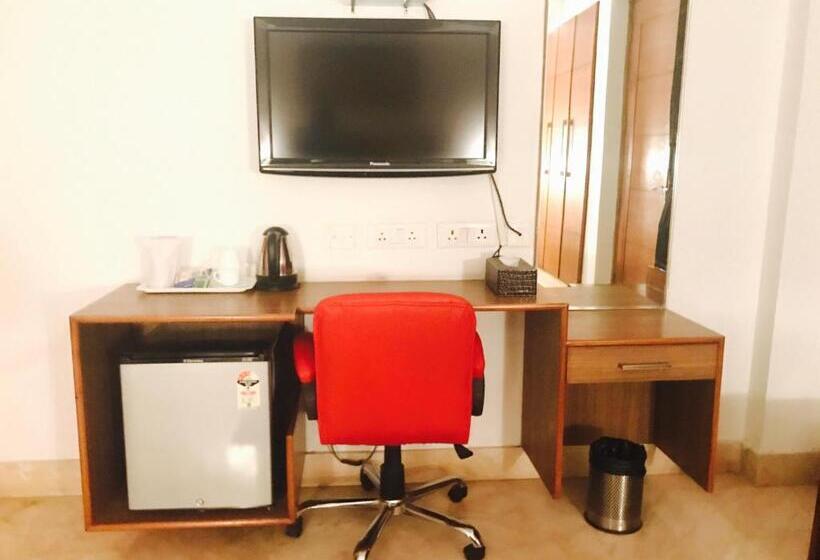 Suite Deluxe, Skylink Suites Bed & Breakfast