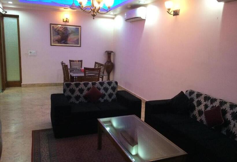 Suite Deluxe, Skylink Suites Bed & Breakfast