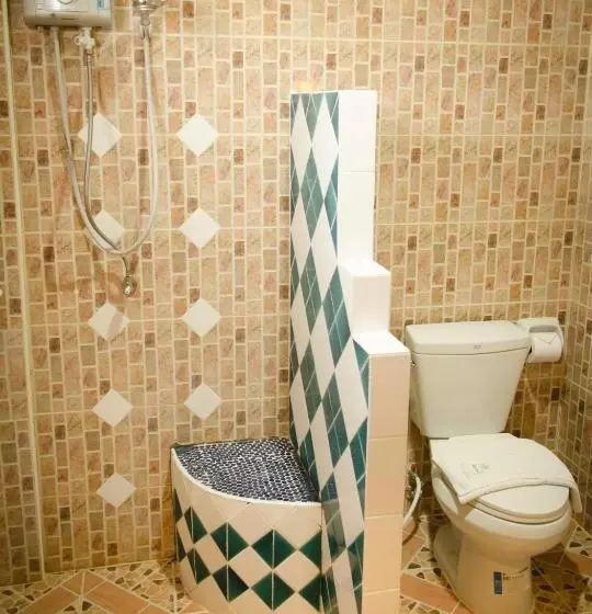 プールの見えるデラックスルーム, The Green Beach Resort
