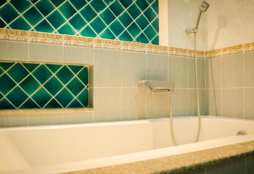 סוויטה משפחתית, The Green Beach Resort