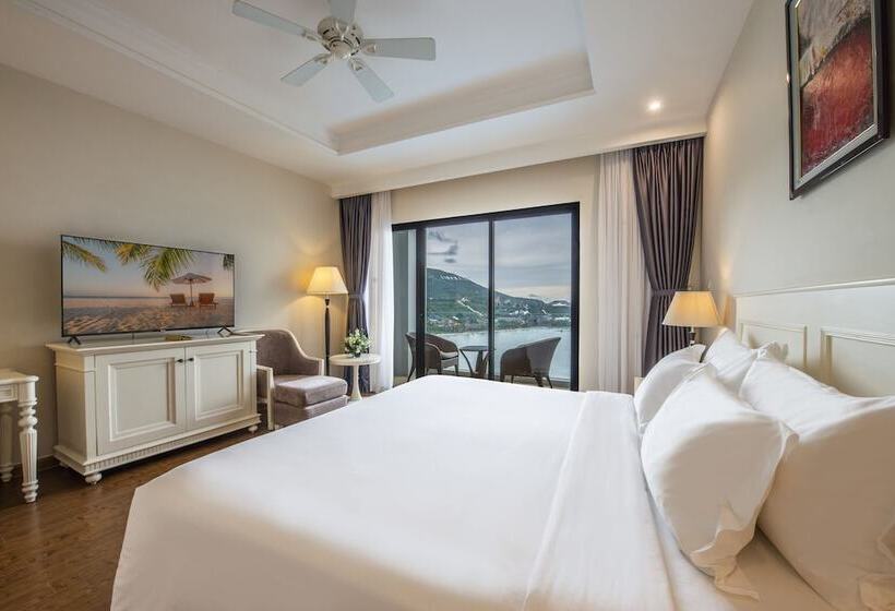 디럭스 룸 바다 전망, Vinpearl Resort & Spa Nha Trang Bay