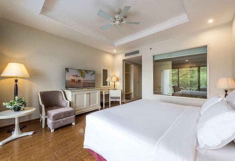 디럭스 룸 바다 전망, Vinpearl Resort & Spa Nha Trang Bay