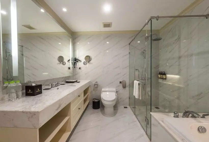 Villa 2 Makuuhuonetta, Vinpearl Resort & Spa Nha Trang Bay