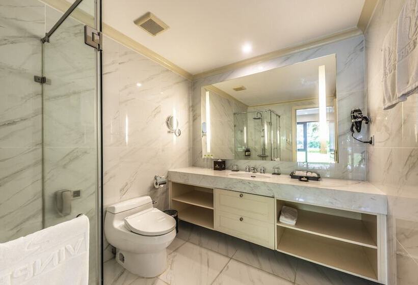 수영장이 있는 3베드룸 빌라, Vinpearl Resort & Spa Nha Trang Bay