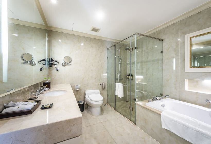 수영장이 있는 3베드룸 빌라, Vinpearl Resort & Spa Nha Trang Bay