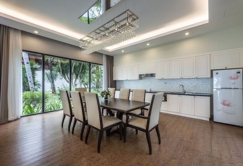수영장이 있는 3베드룸 빌라, Vinpearl Resort & Spa Nha Trang Bay