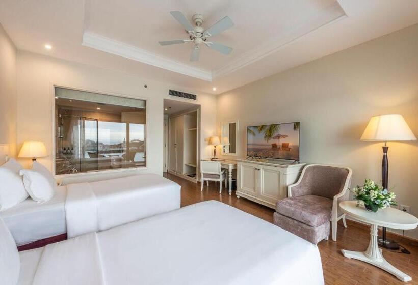디럭스 룸 바다 전망, Vinpearl Resort & Spa Nha Trang Bay