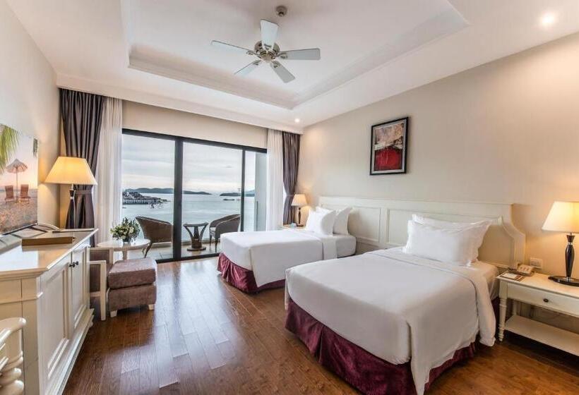 디럭스 룸 바다 전망, Vinpearl Resort & Spa Nha Trang Bay