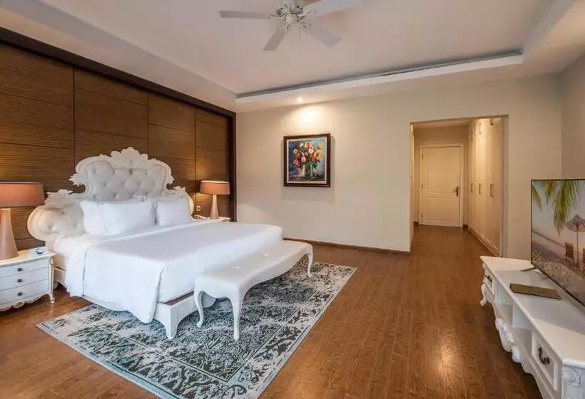 Villa 3 Makuuhuonetta Uima-allas, Vinpearl Resort & Spa Nha Trang Bay