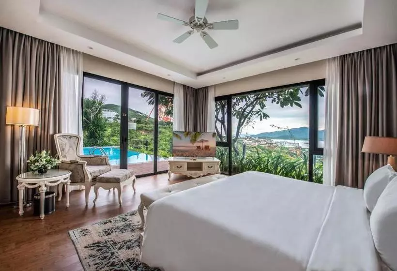 Villa 3 Makuuhuonetta, Vinpearl Resort & Spa Nha Trang Bay