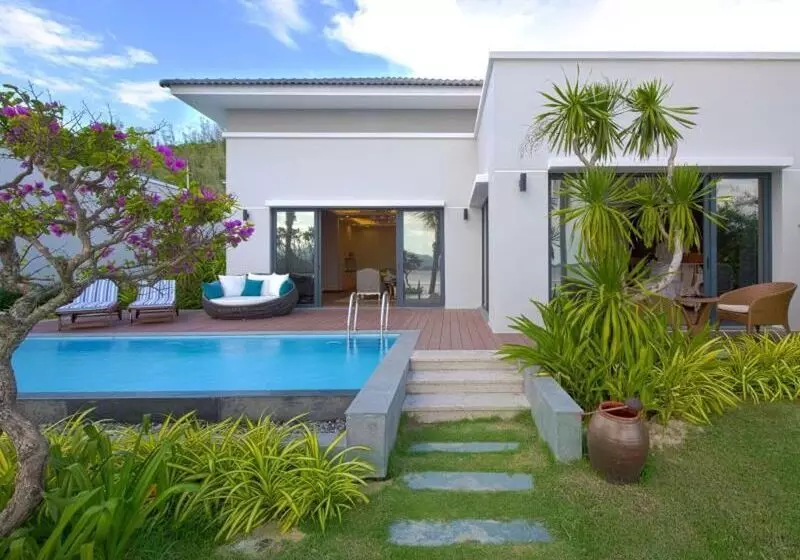 Villa 3 Makuuhuonetta, Vinpearl Resort & Spa Nha Trang Bay
