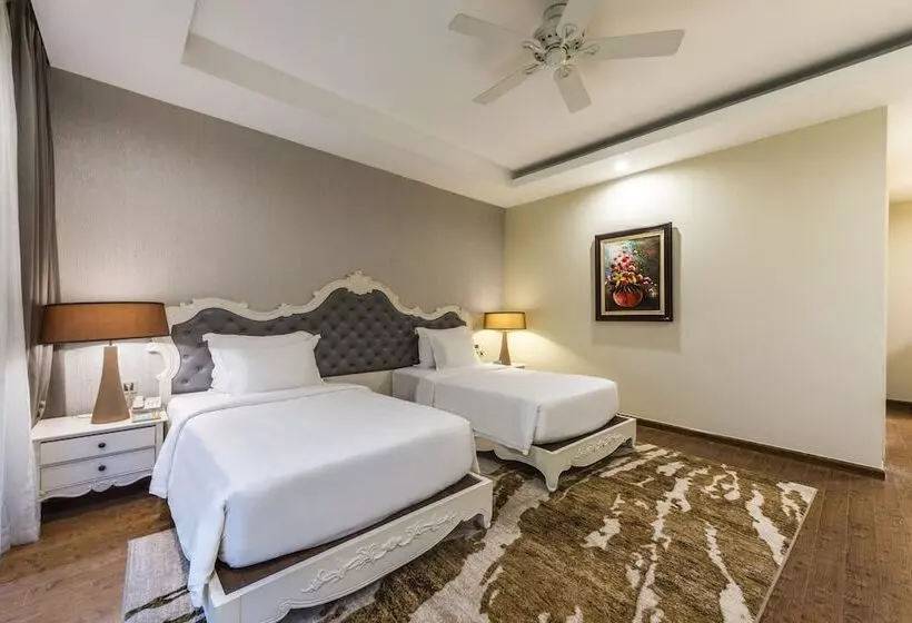 Villa 4 Makuuhuonetta, Vinpearl Resort & Spa Nha Trang Bay