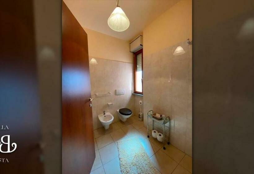 חדר סטנדרט לשלושה, Bella Vista B&b