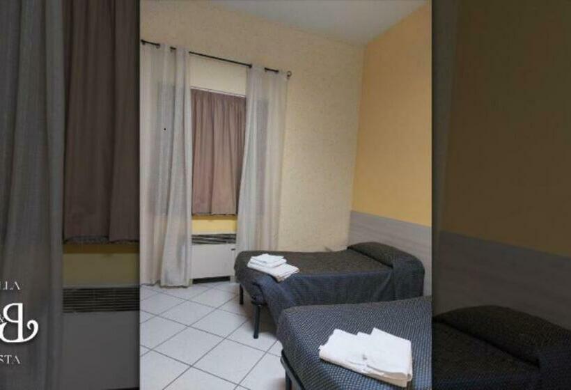 חדר סטנדרט לארבעה, Bella Vista B&b