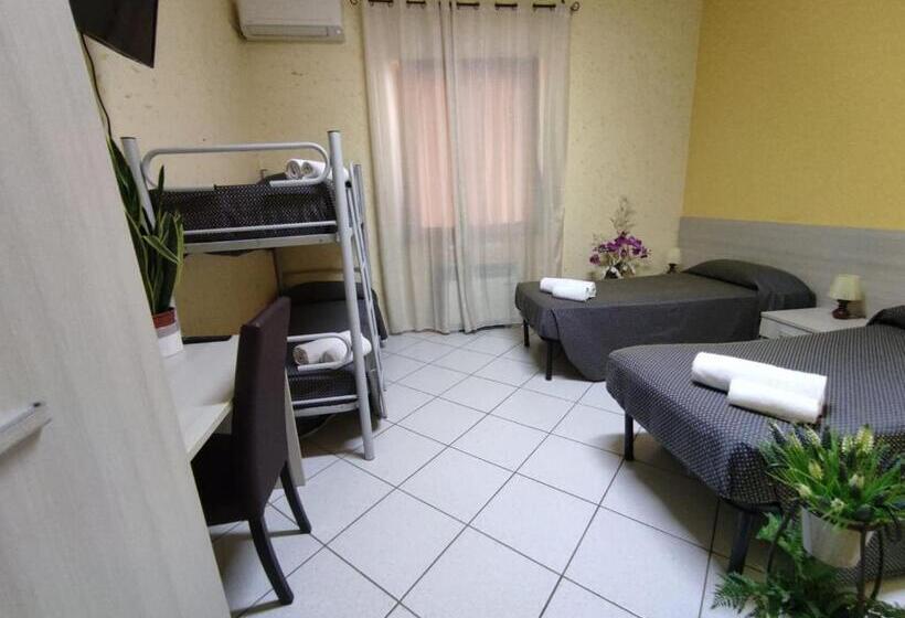 Четырехместный Номер Стандарт, Bella Vista B&b