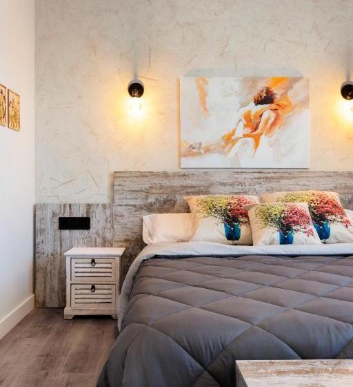 Номер Стандарт с Балконом, Espai Vidrà