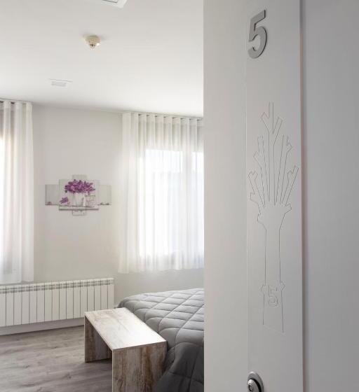 Номер Стандарт, Espai Vidrà