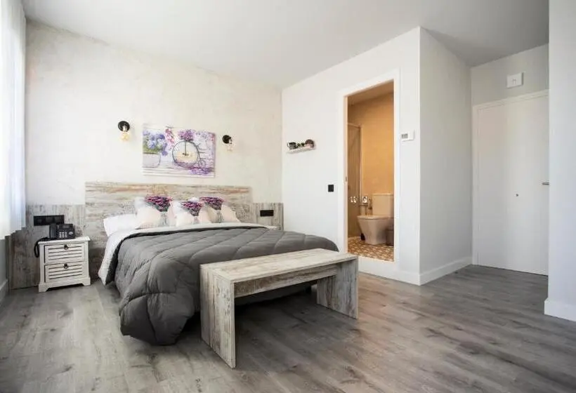 Standardzimmer, Espai Vidrà