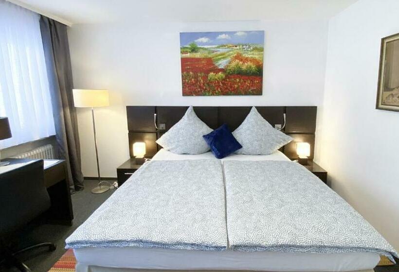 Номер Стандарт, Garni Bad Café Bad Niedernau