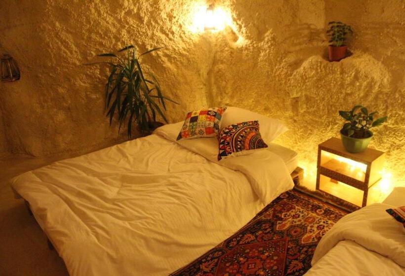 اتاق استاندارد, 7 Caves