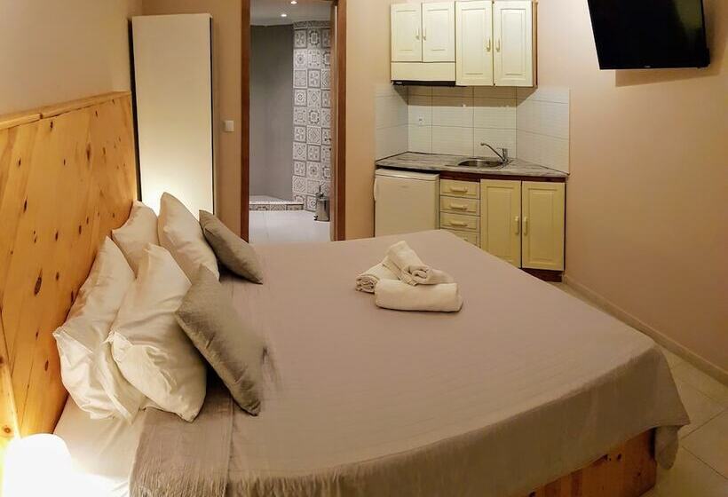 דירת חדר בקומת קרקע, Anemos