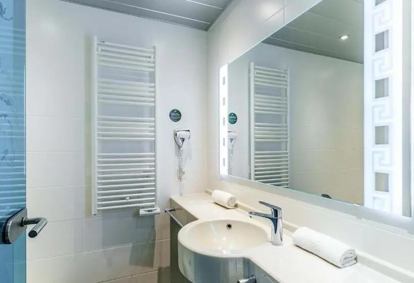 Classic Kolmen Hengen Huone, B&b Hotel Saint Avold Nord