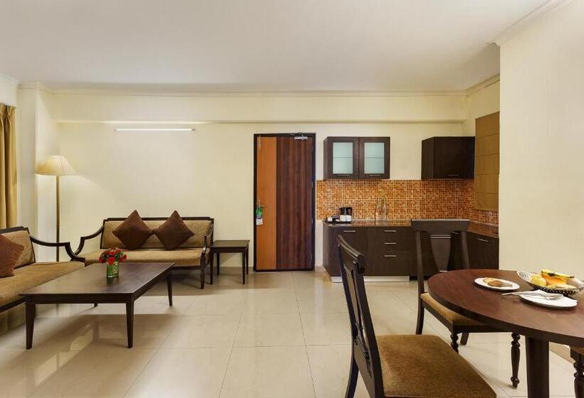 2 Bedroom Premium Apartment with Views, Aloha On The Ganges By Leisure Hotels