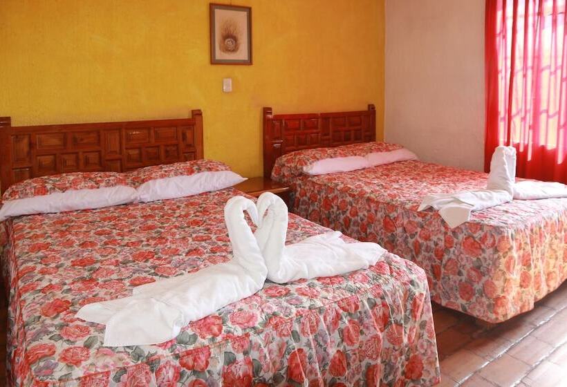 חדר סטנדרט, El Pueblito