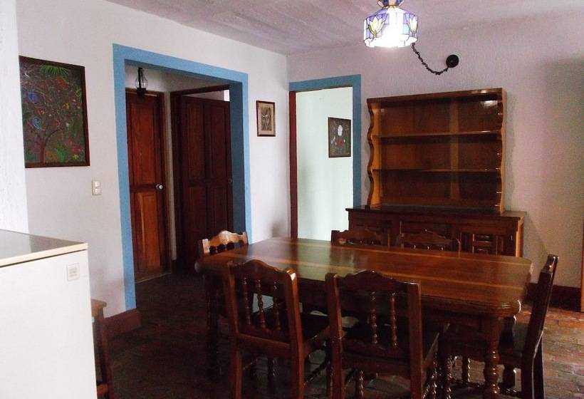 סוויטה, El Pueblito