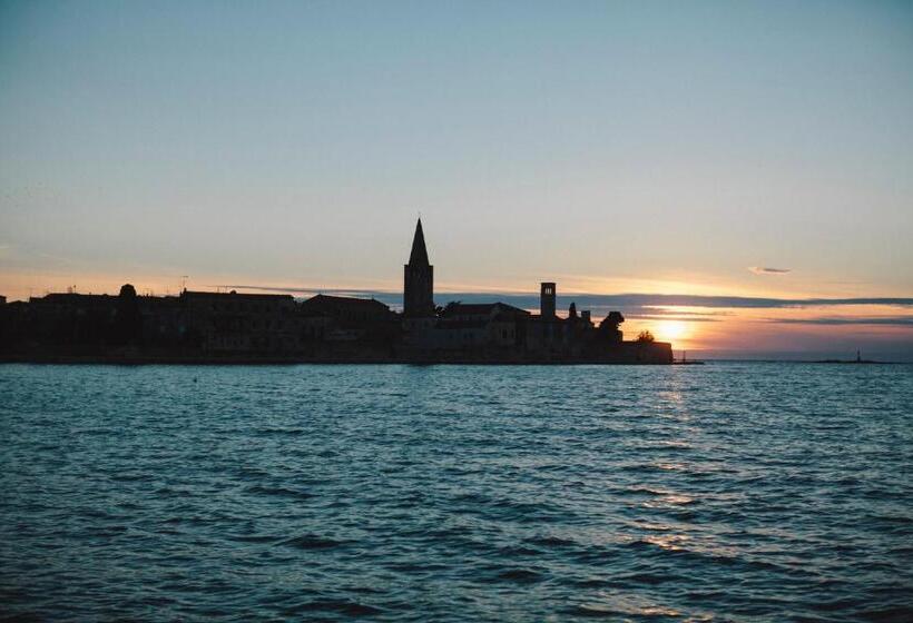 스탠다드 발코니 룸, Flores