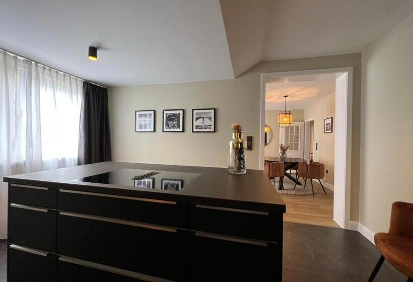 Люкс с Балконом, Hafen Hotel Schützenhof