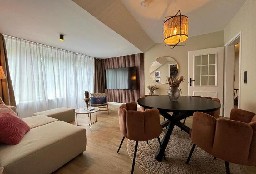 Люкс с Балконом, Hafen Hotel Schützenhof