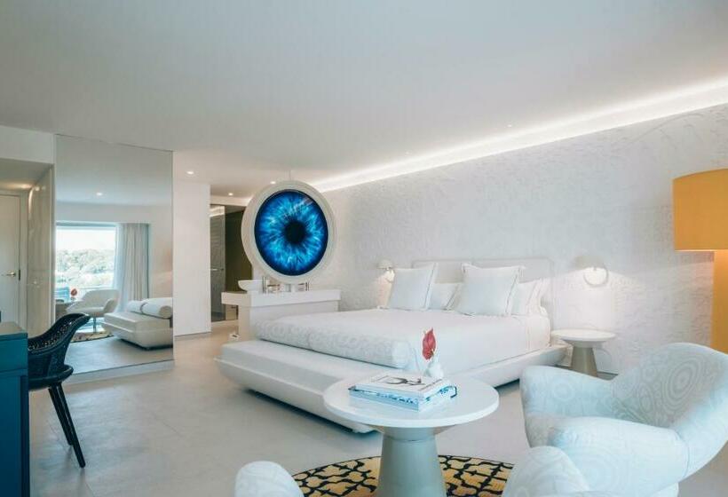 جناح جونيور ذو إطلالة جانبية على البحر, The Donna Portals